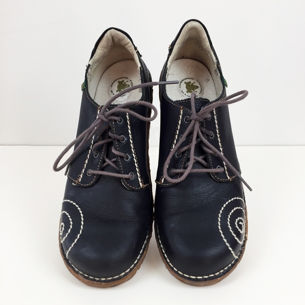 El Naturalista Leather Lace Up Oxford US 9 EU 40